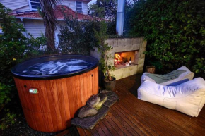 Perfect location - Long or short-term stay!
